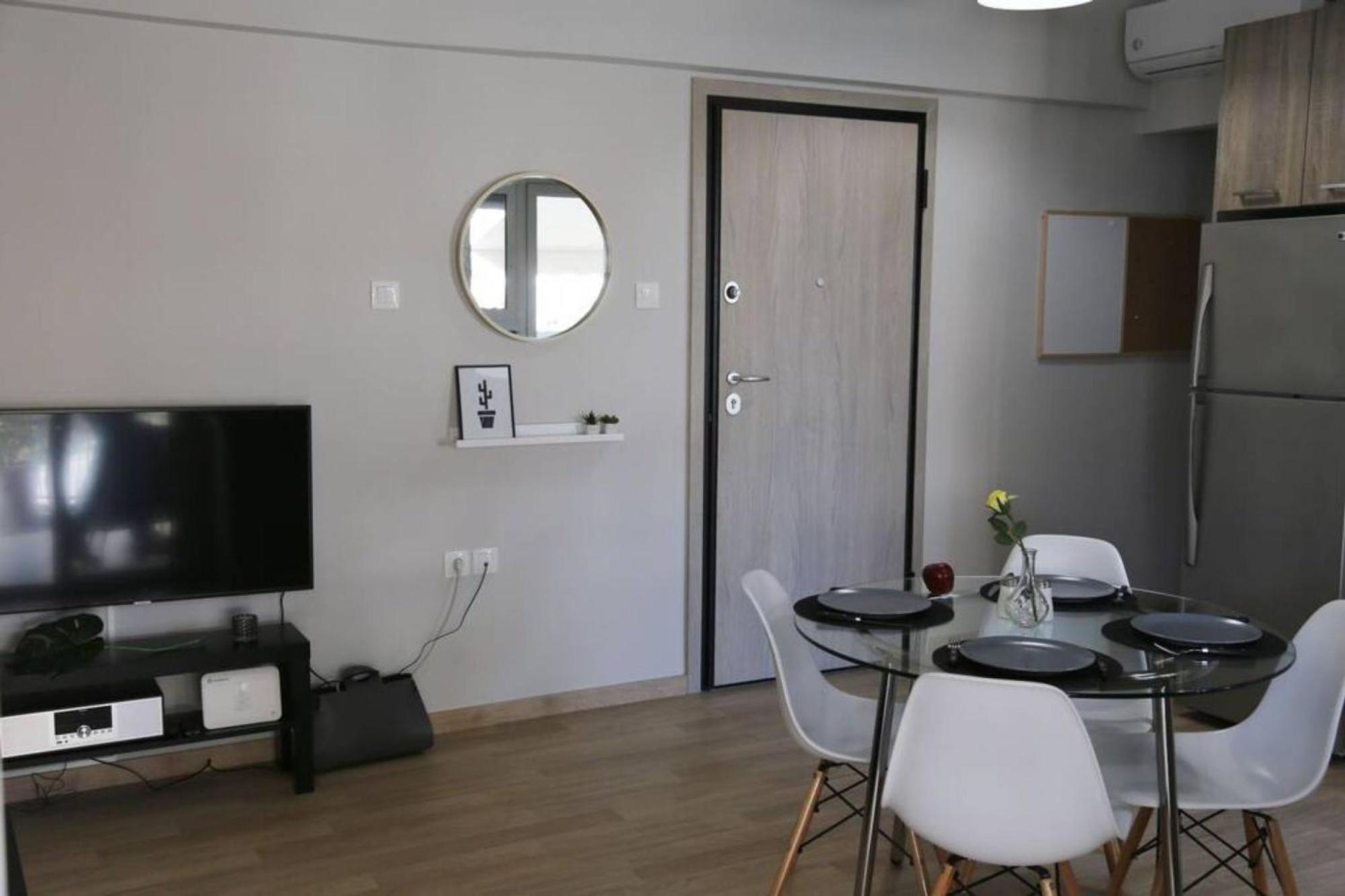 شقة Penthouse Lux Flat With 2 Bd Next To Larissis أثينا المظهر الخارجي الصورة